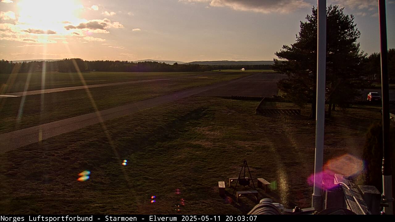 Webcam Starmoen flyplass, Elverum, Hedmark, Norwegen